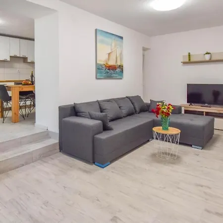 Appartement Toni *